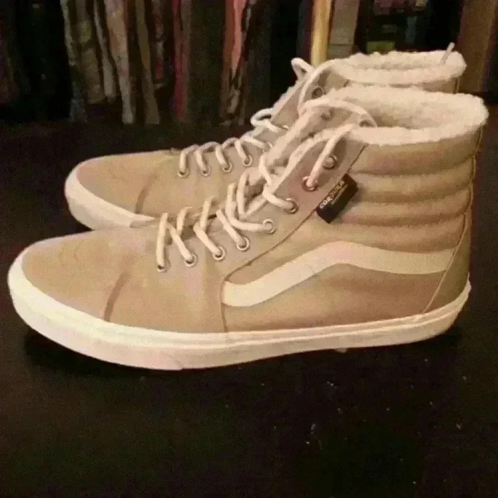 Vans sherpa lined coredura, tan Sk8hi sneakers